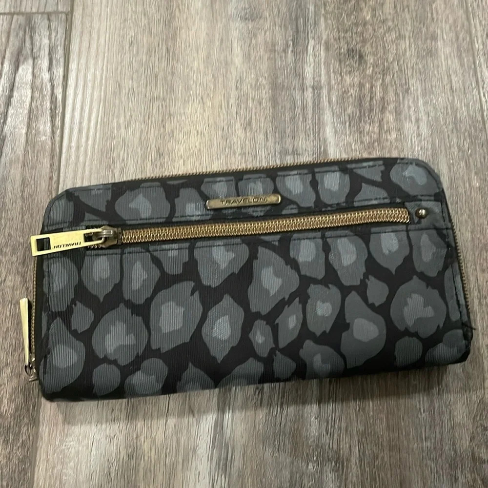 Travelon gray leopard print zip around wallet